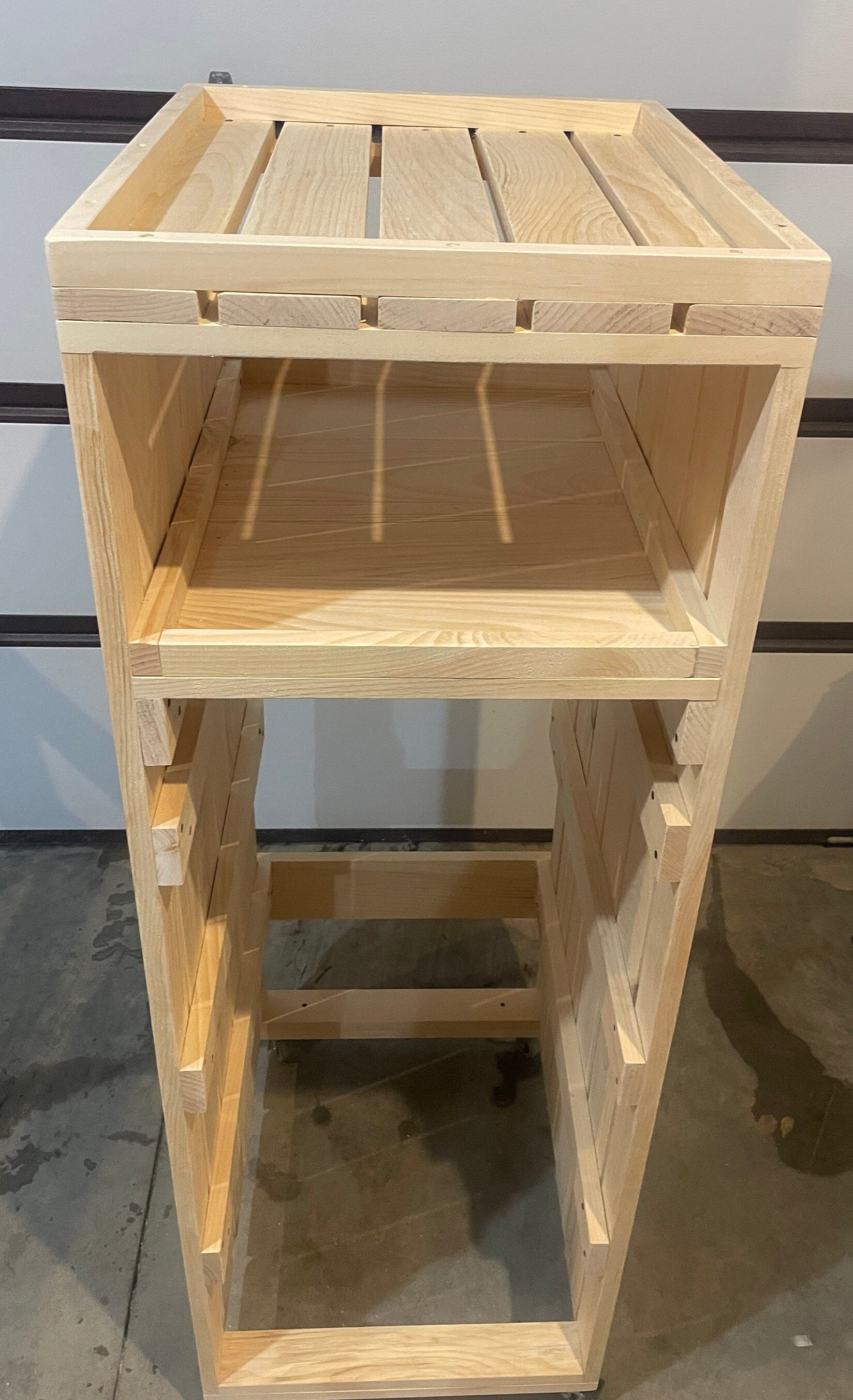 2 Tier Laundry basket holder - TheDustyBlade